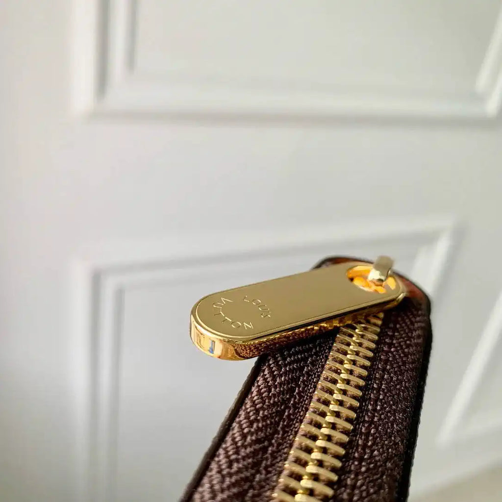 Louis Vuitton Zippy Wallet LV N60015 Damier