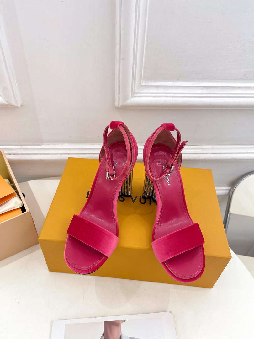 LV 1A4V1M Louis Vuitton Silhouette Sandals L66378