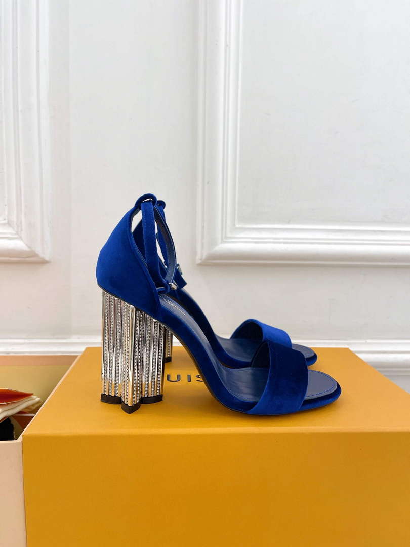 LV 1A4V1M Louis Vuitton Silhouette Sandals L66379