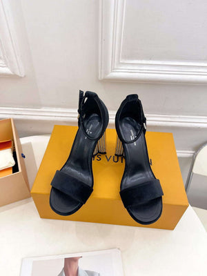 LV 1A4V1M Louis Vuitton Silhouette Sandals L66380 - US 4=Euro 35 - View 2