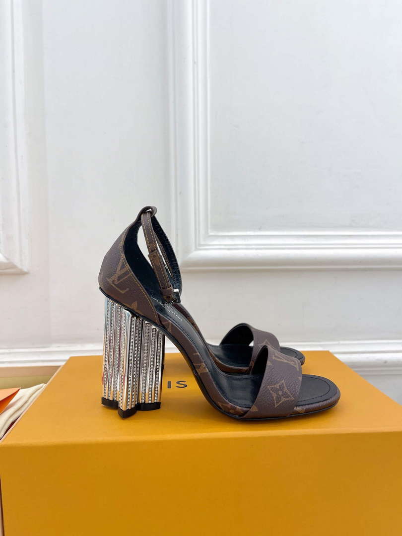 LV 1A4V1M Louis Vuitton Silhouette Sandals L66381 - US 4=Euro 35 - View 5