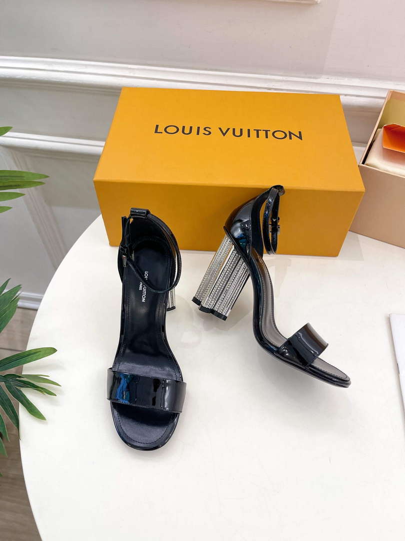 LV 1A4V1M Louis Vuitton Silhouette Sandals L66383 - US 4=Euro 35 - View 6