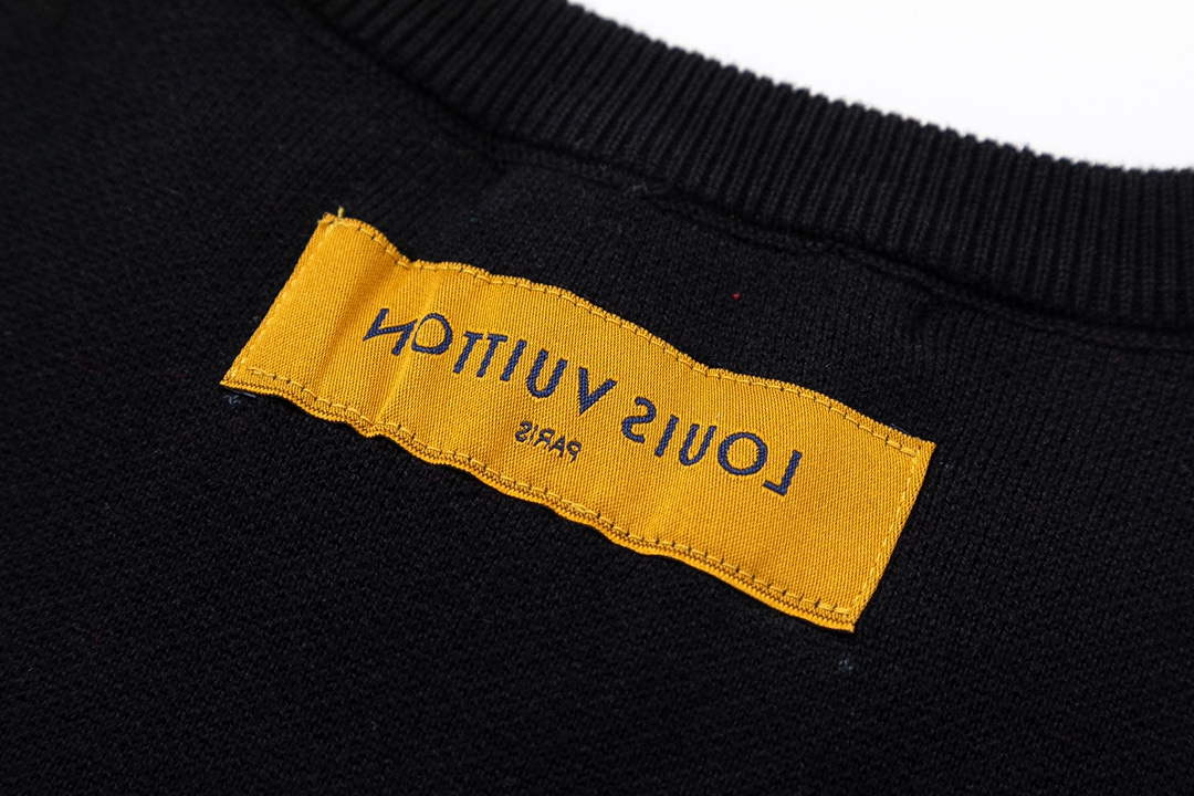 LV 1A8GVQ Men's Women's Hoodie Crew Neck Sweatshirt L55723