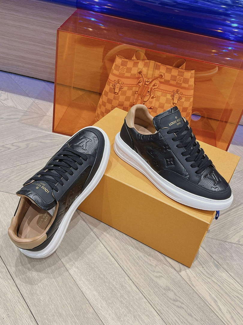 LV 1A8V43 Louis Vuitton Men Beverly Hills Trainers L62343 - Male-39 - View 3