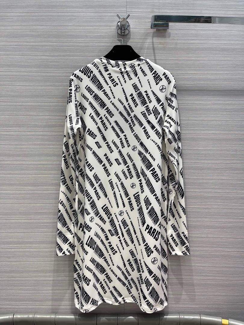 LV 1A9BVM Louis Vuitton Slanted Signature Sporty Mini Dress Black /White