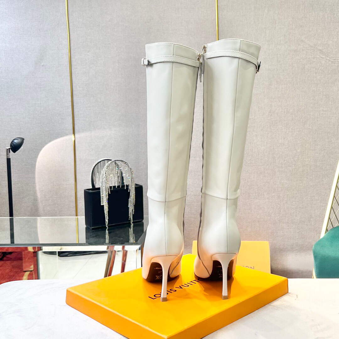 LV 1A9P46 Louis Vuitton Women's Signature High Boots L66529