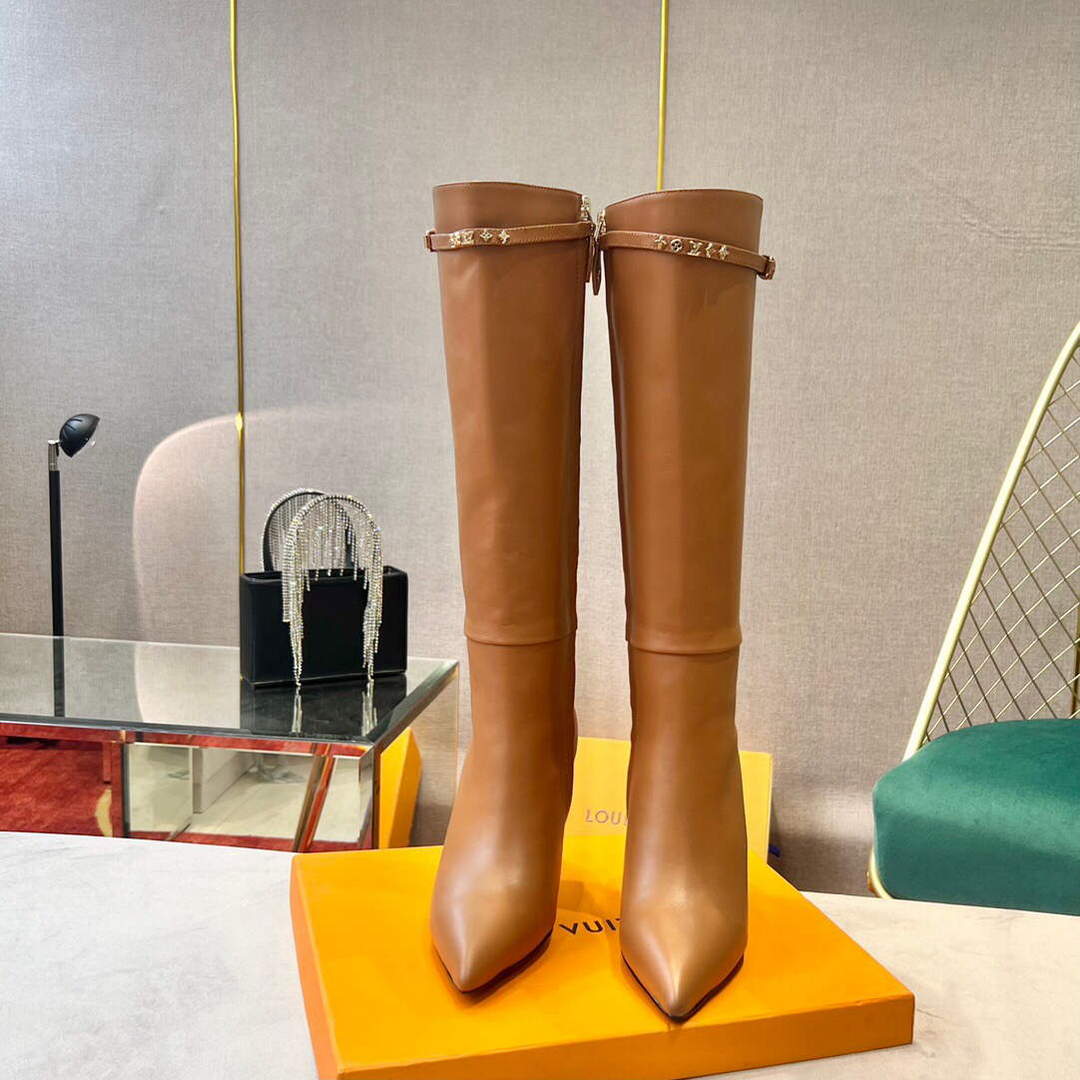 LV 1A9P46 Louis Vuitton Women's Signature High Boots L66530