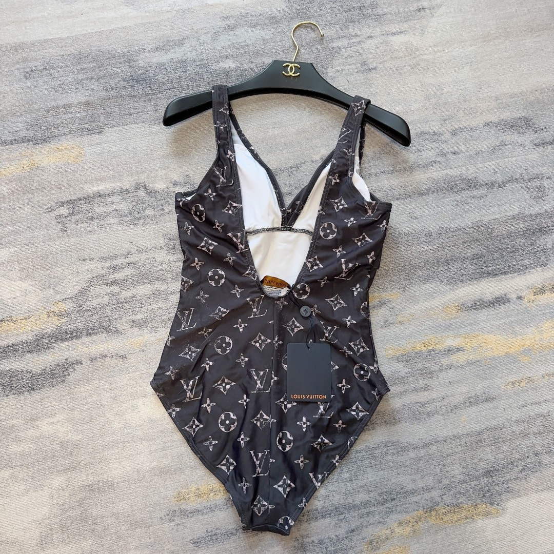 LV 1A9X2H Louis Vuitton Women's Fashion One-Piece Swimsuit L65397