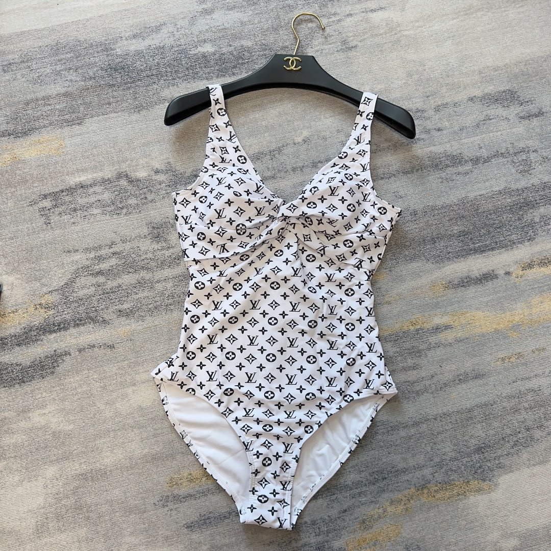 LV 1A9X2H Louis Vuitton Women's Fashion One-Piece Swimsuit L65401