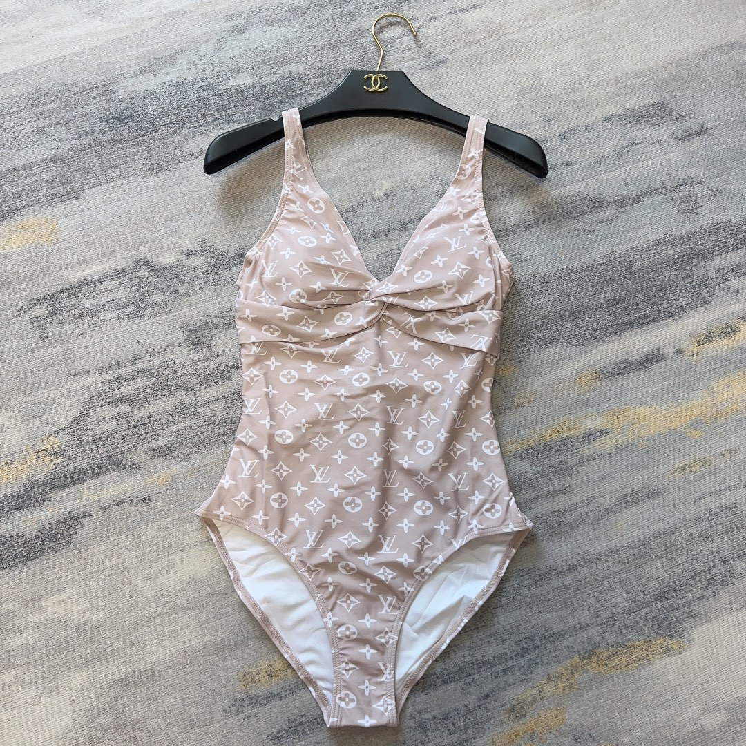LV 1A9X2H Louis Vuitton Women's Fashion One-Piece Swimsuit L65404
