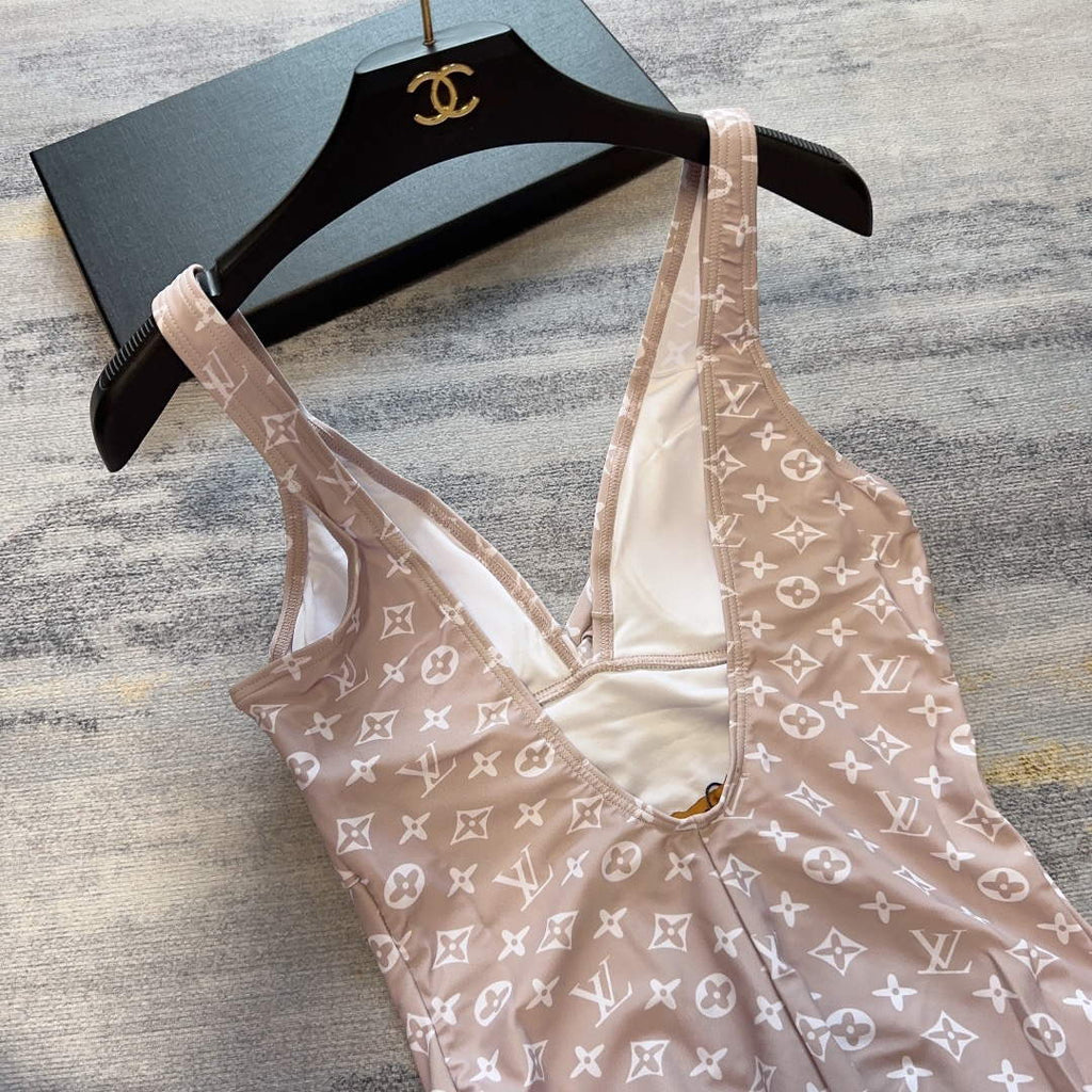 LV 1A9X2H Louis Vuitton Women's Fashion One-Piece Swimsuit L65404