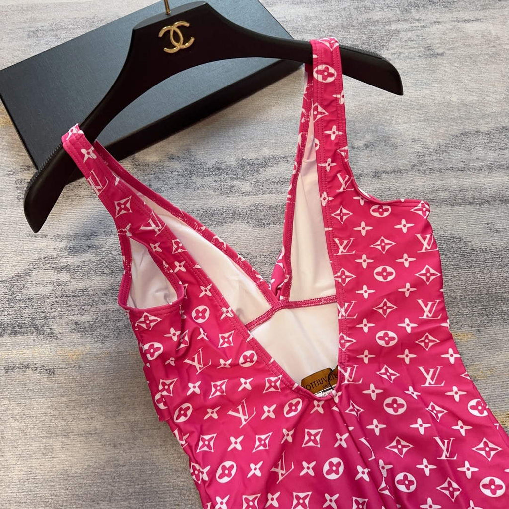 LV 1A9X2H Louis Vuitton Women's Fashion One-Piece Swimsuit L65406