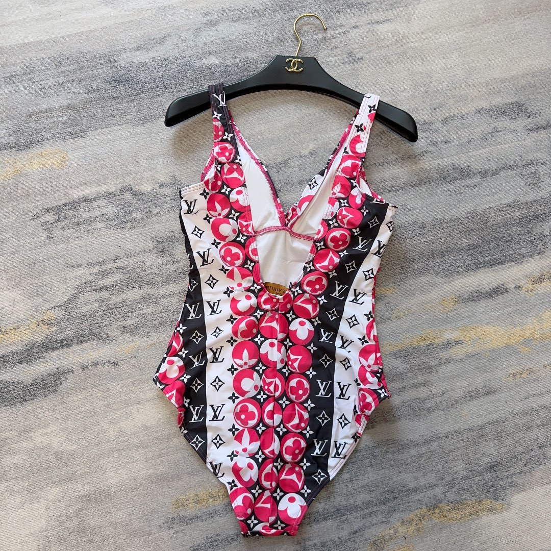 LV 1A9X2H Louis Vuitton Women's Fashion One-Piece Swimsuit L65411