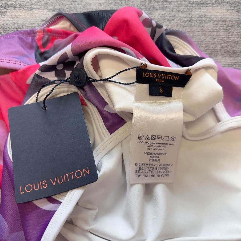 LV 1A9X2H Louis Vuitton Women's Fashion One-Piece Swimsuit L65414