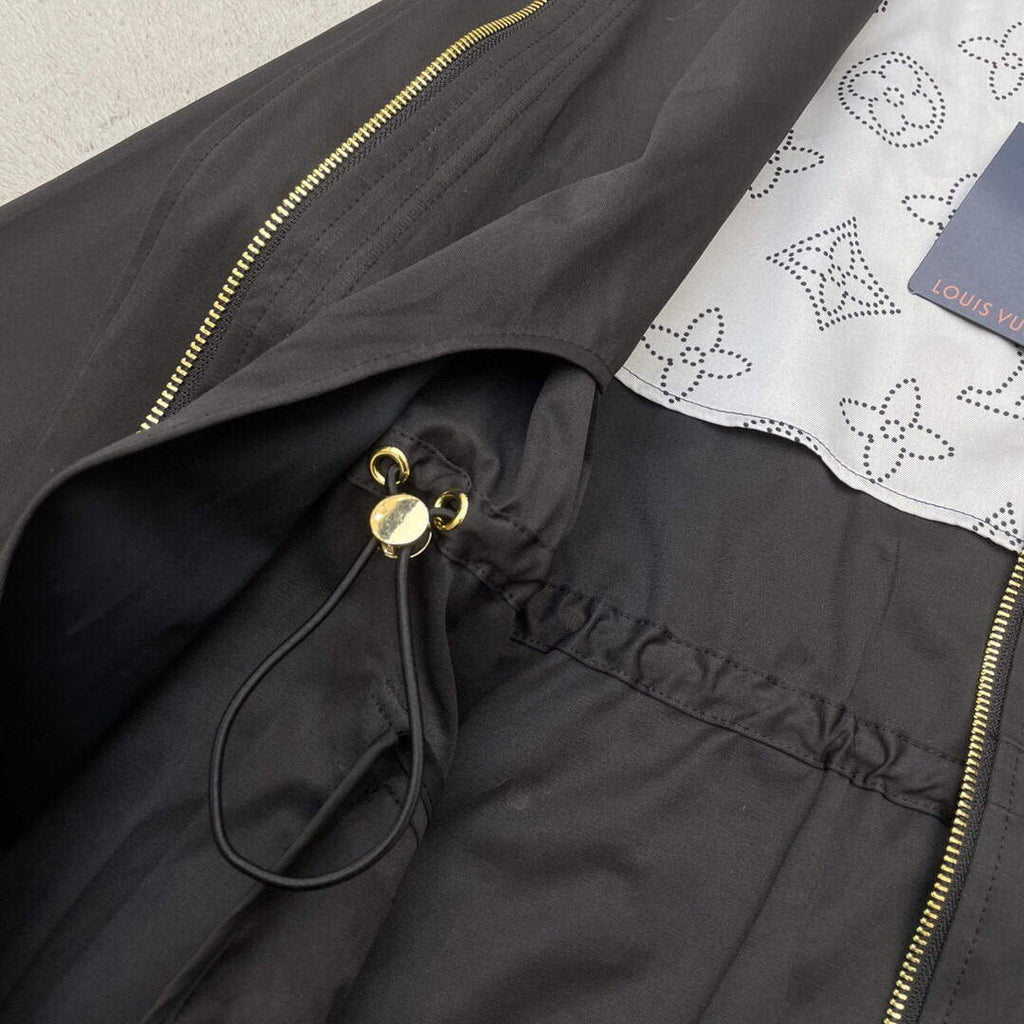 LV 1AAAWD Louis Vuitton Women's Fashion Clothing Coat L55726