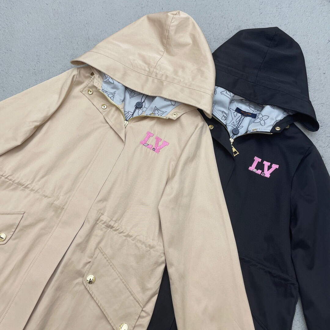LV 1AAAWD Louis Vuitton Women's Fashion Clothing Coat L55726