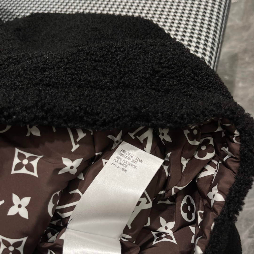 LV 1AAAWD Louis Vuitton Women's Fashion Clothing Coat L55727