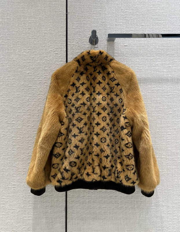 LV 1AAAWD Louis Vuitton Women's Fashion Clothing Coat L55729