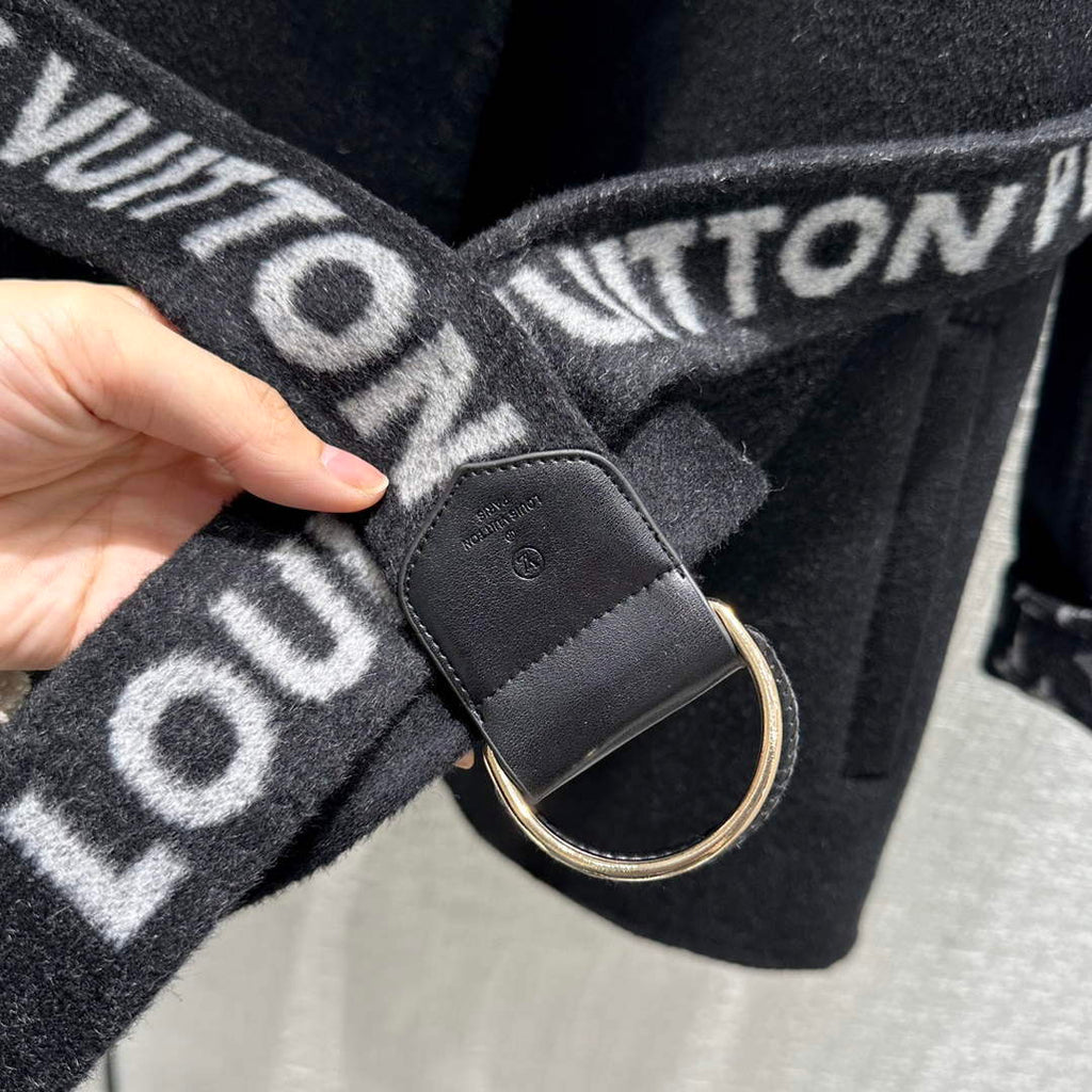 LV 1AA8SY Louis Vuitton Women's Fashion Clothing Wrap Coat L55723