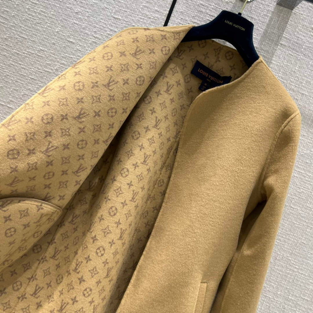 LV 1AA8SY Louis Vuitton Women's Fashion Clothing Wrap Coat L55724