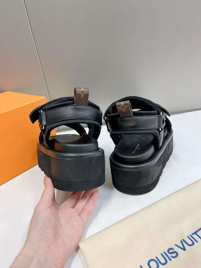 LV 1AABR6 Louis Vuitton Pool Pillow Flatform Comfort Sandals L600730 - US 4=Euro 35 - View 7
