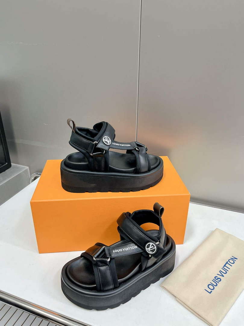 LV 1AABR6 Louis Vuitton Pool Pillow Flatform Comfort Sandals L600730