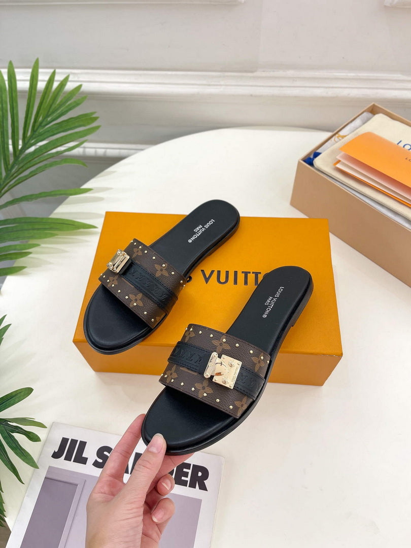 LV 1AAC3Y Louis Vuitton Lock It Flat Mules L99032