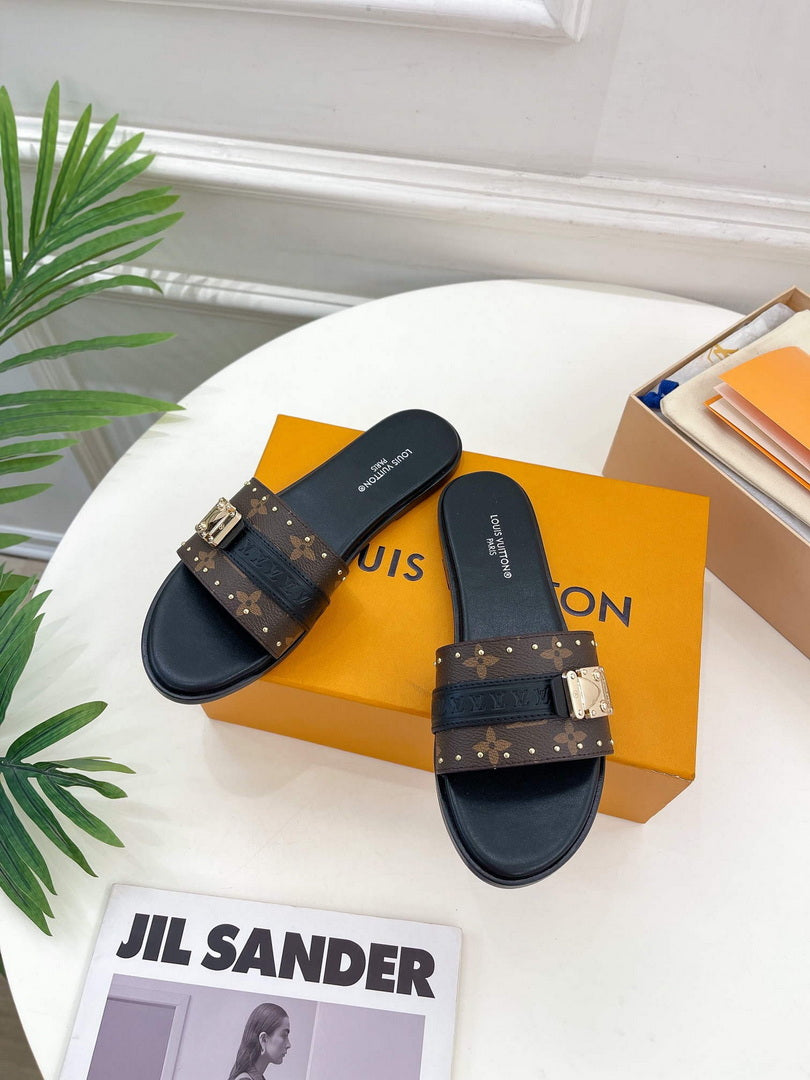 LV 1AAC3Y Louis Vuitton Lock It Flat Mules L99032