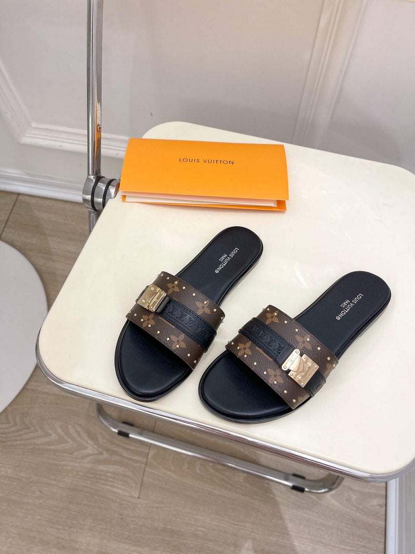 LV 1AAC3Y Louis Vuitton Lock It Flat Mules L99032