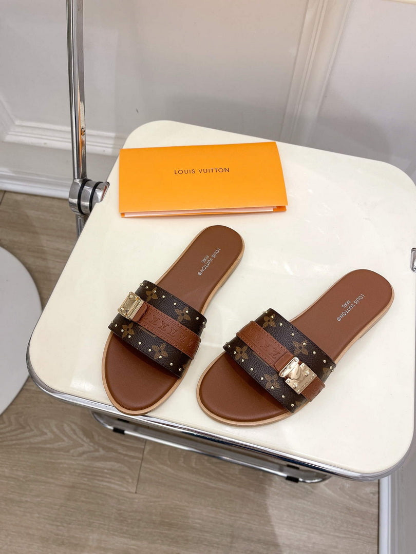 LV 1AAC3Y Louis Vuitton Lock It Flat Mules L99033