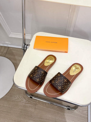 LV 1AAZYN Louis Vuitton Lock It Flat Mules L99037 - 35 - View 5