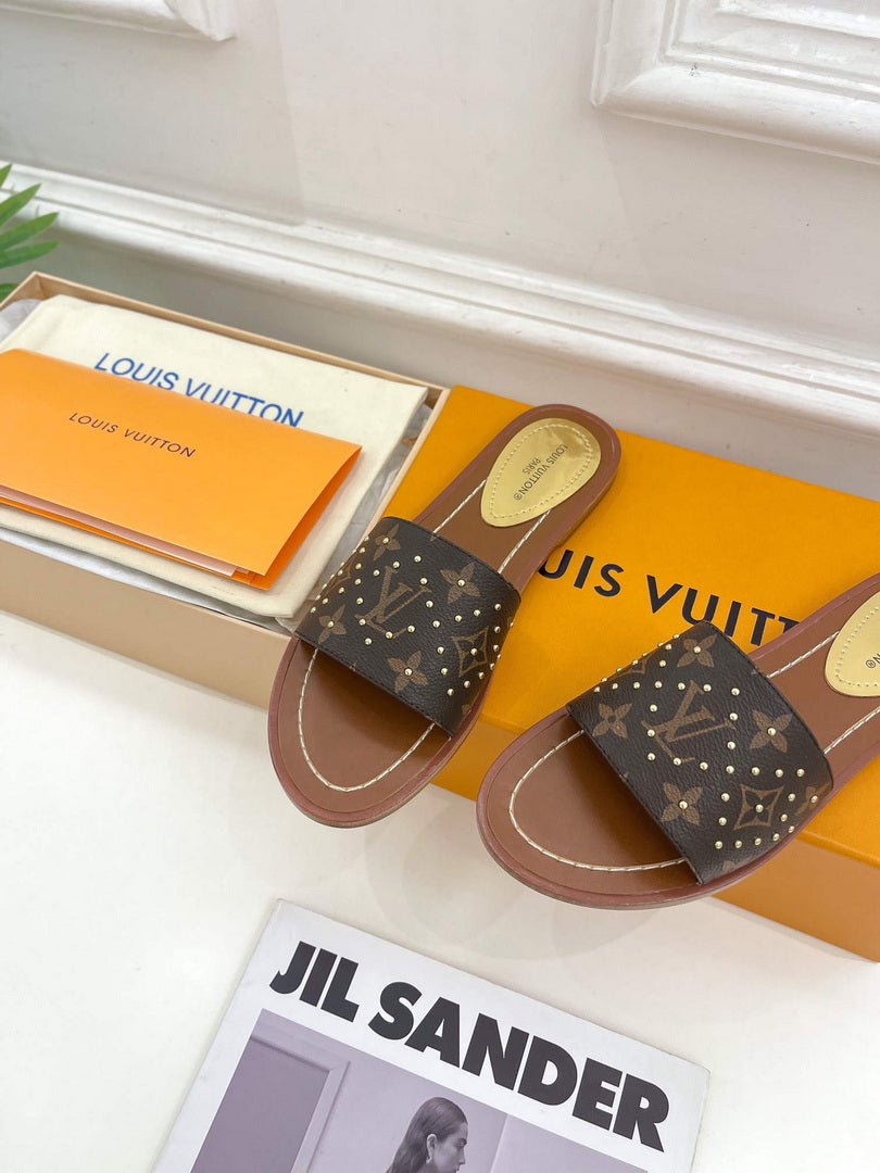 LV 1AAZYN Louis Vuitton Lock It Flat Mules L99037