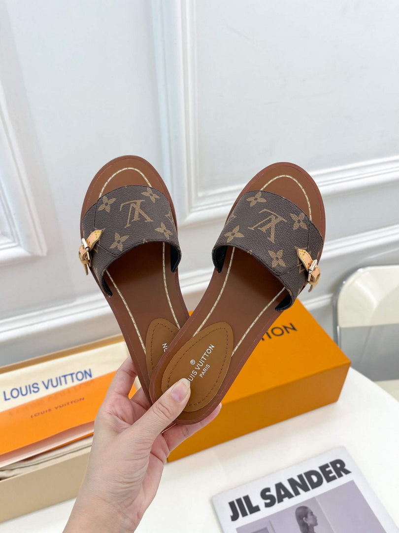 LV 1AAC3Y Louis Vuitton Lock It Flat Mules L99039