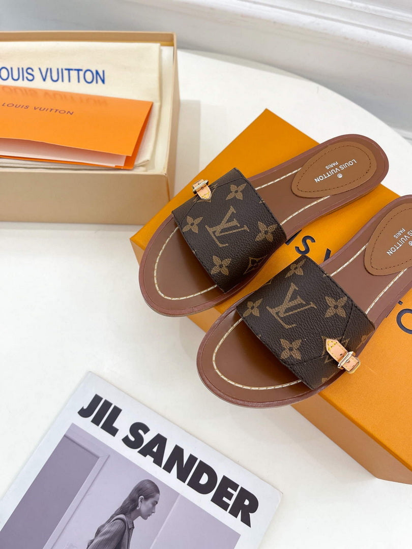 LV 1AAC3Y Louis Vuitton Lock It Flat Mules L99039