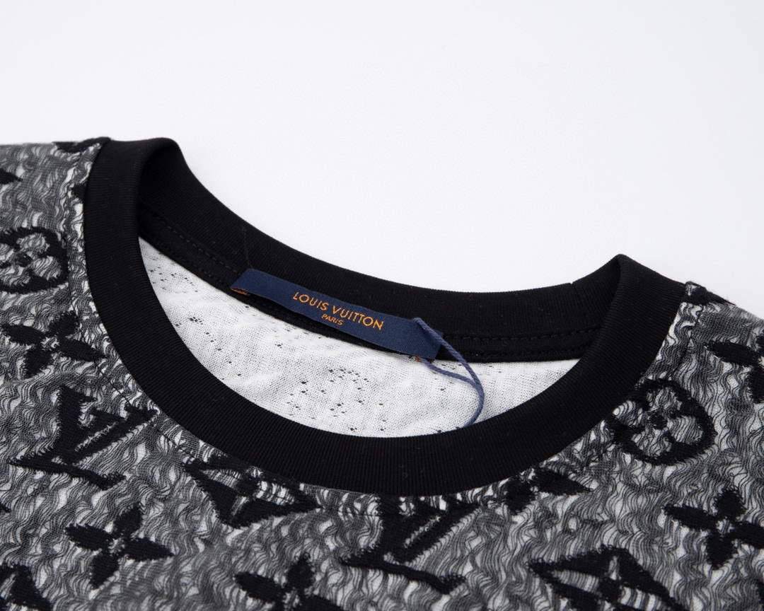 LV 1AAGM5 Men's Women's LV Monogram T-Shirt L66453