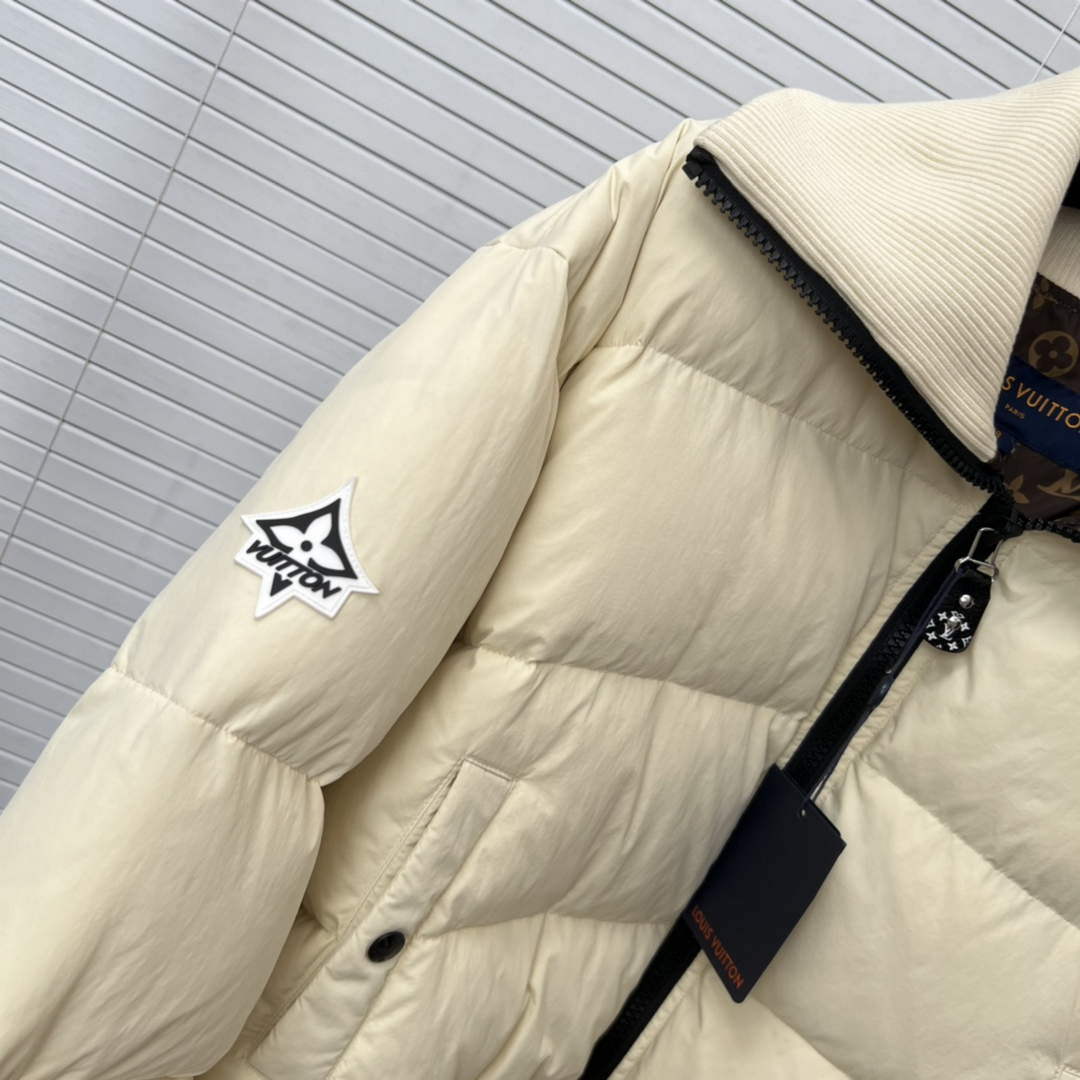 LV 1AAK8E Louis Vuitton Women's Fashion Clothing Cropped Puffer Jacket L55736