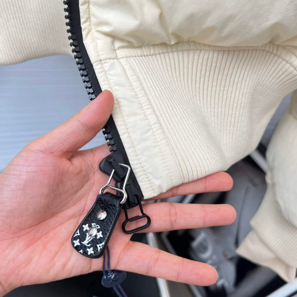 LV 1AAK8E Louis Vuitton Women's Fashion Clothing Cropped Puffer Jacket L55736