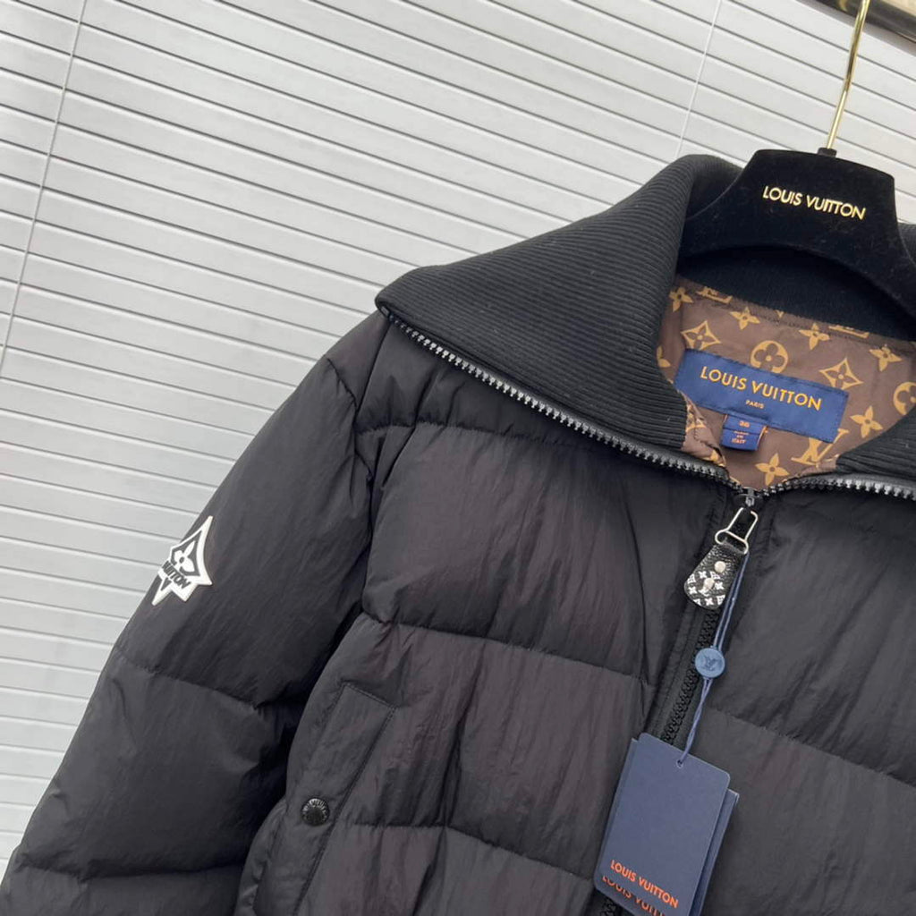 LV 1AAK8E Louis Vuitton Women's Fashion Clothing Cropped Puffer Jacket L55737