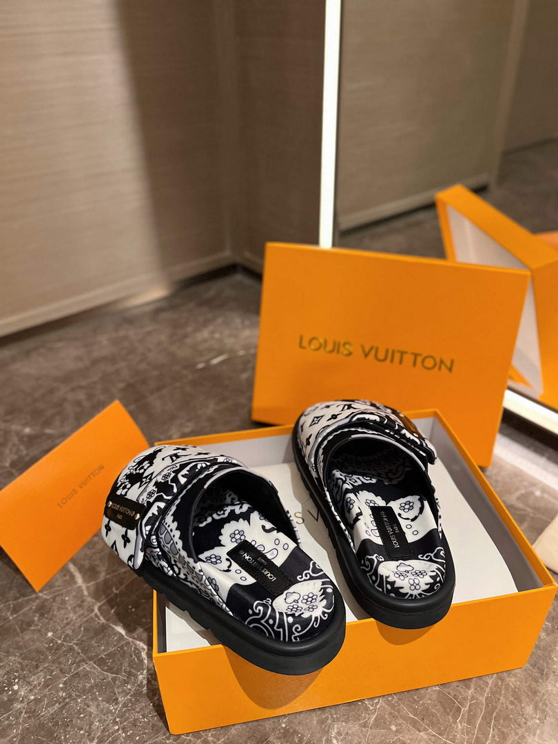 LV 1AAM50 Louis Vuitton Slipper Pillow Flat Comfort Mule L99030