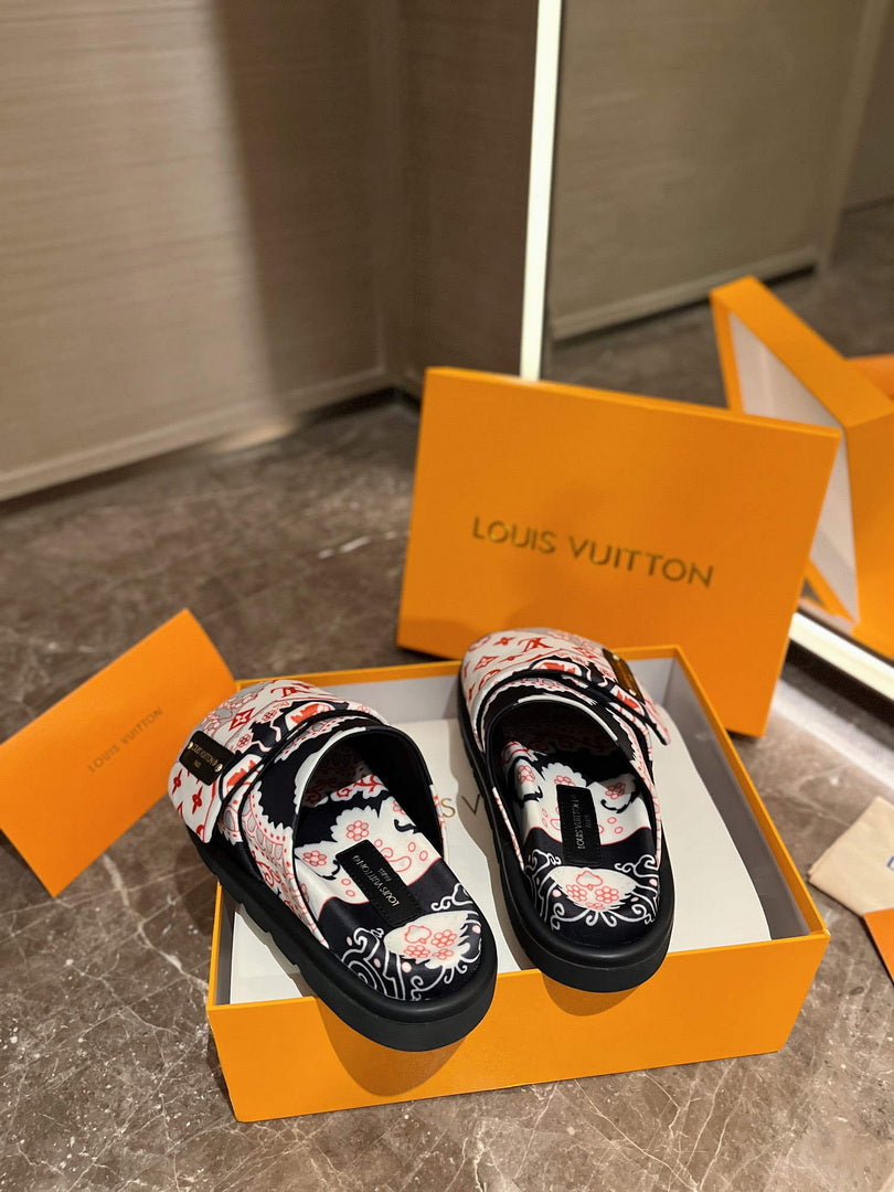 LV 1AAM58 Louis Vuitton Slipper Pillow Flat Comfort Mule L99028