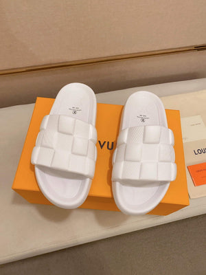 LV 1AAR9F Louis Vuitton Waterfront Mules L99047 - 35 - View 1