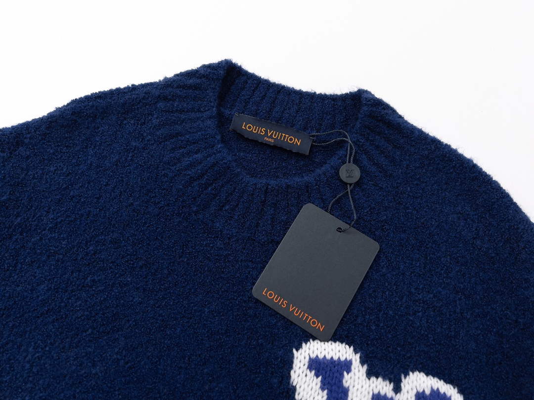 LV 1AATYF Men's Women's Lvse Embossed Crewneck Sweater L55740