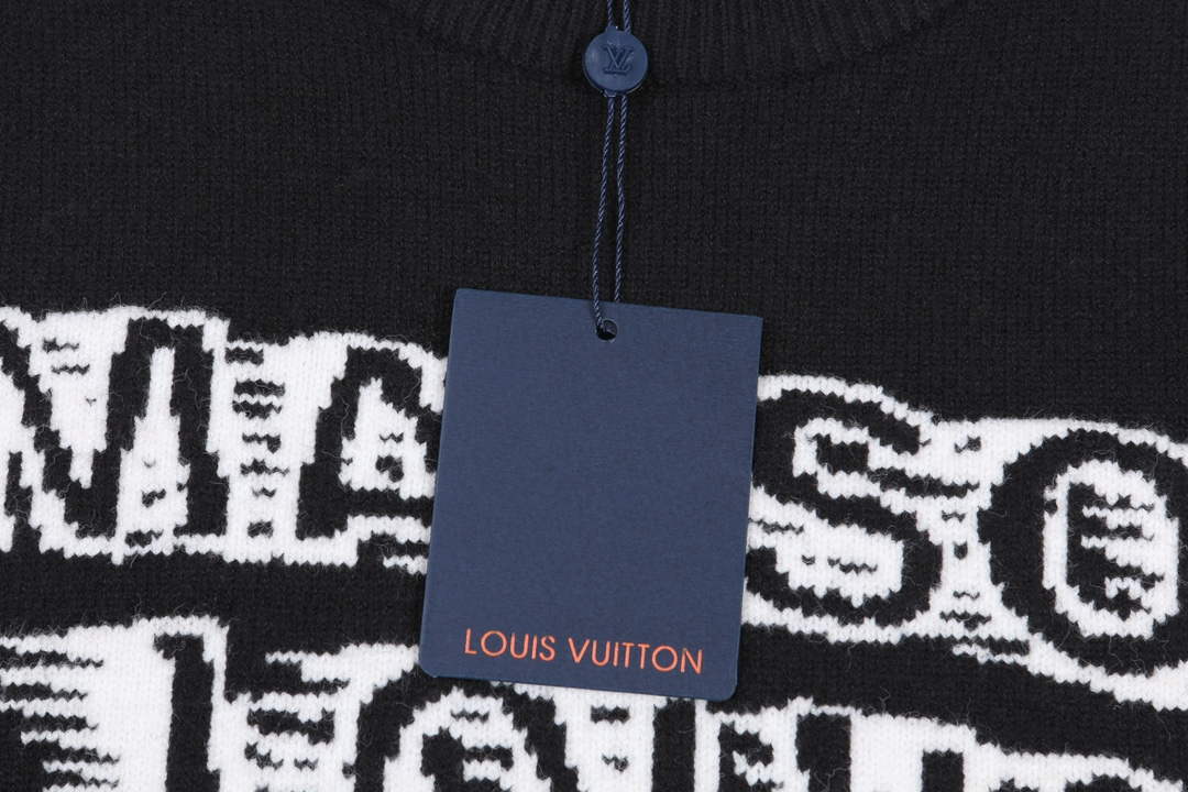 LV 1AATYF Men's Women's Lvse Embossed Crewneck Sweater L55741
