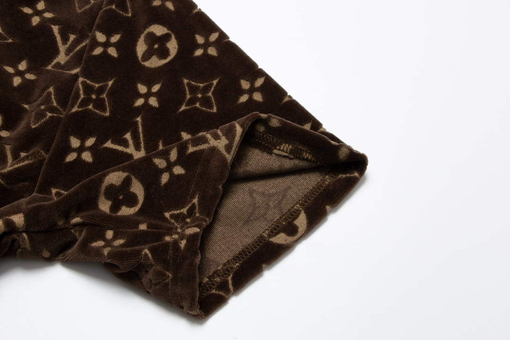 LV 1AAU5B Louis Vuitton Explosive style velvet Men Women's T-shirt L56224