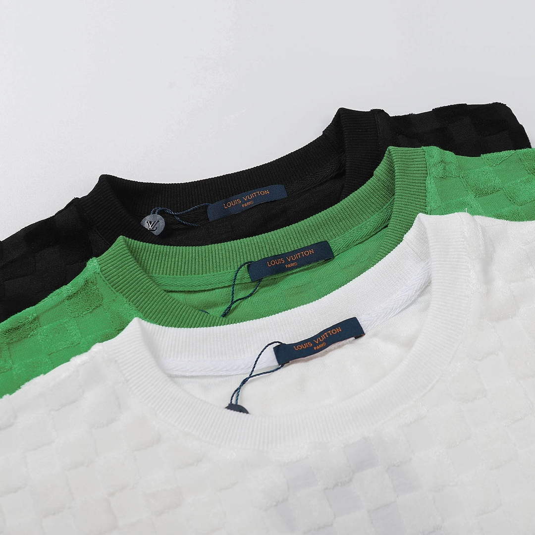 LV 1AAU5B Louis Vuitton New Towel Embroidery Men Women's T-shirt L56219