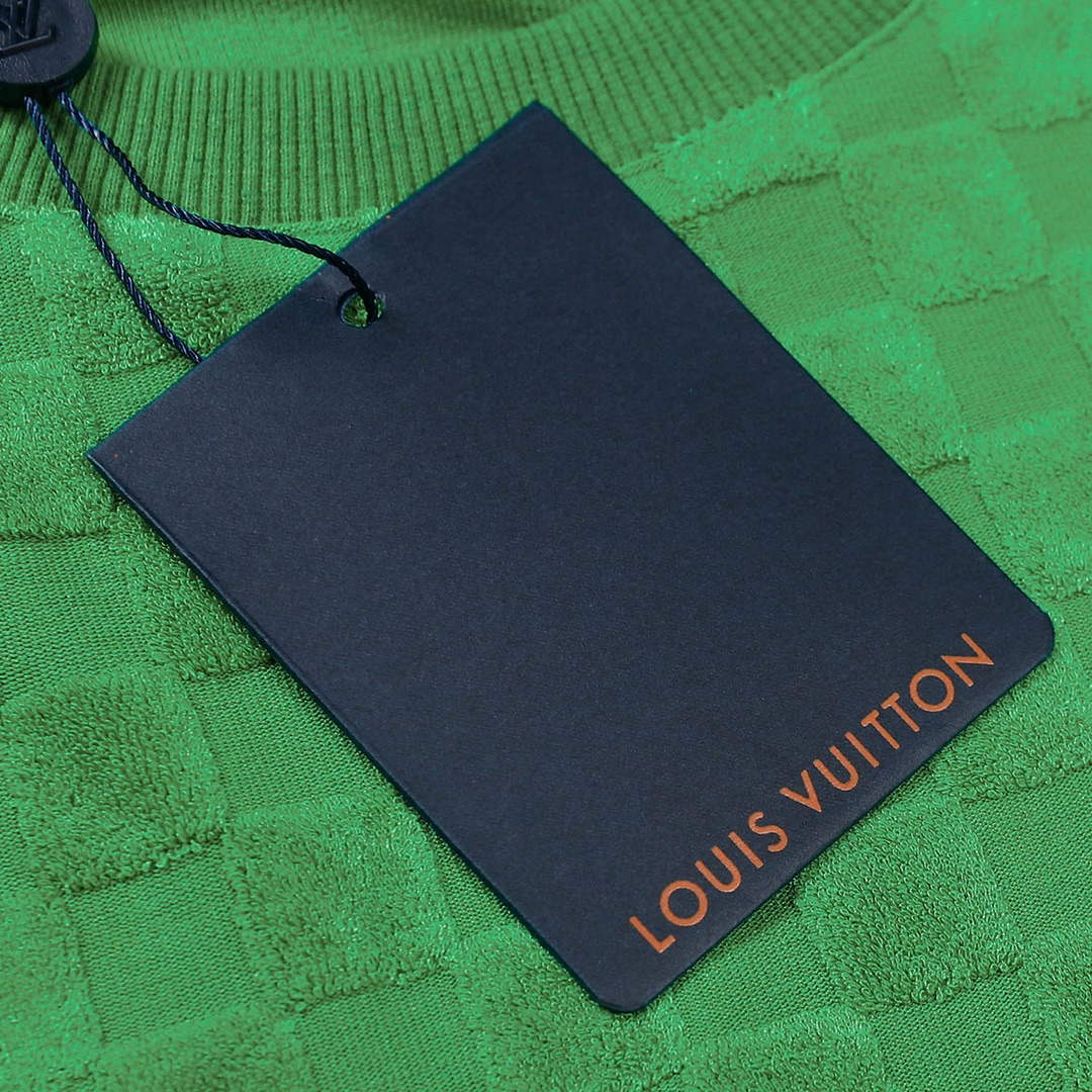 LV 1AAU5B Louis Vuitton New Towel Embroidery Men Women's T-shirt L56220