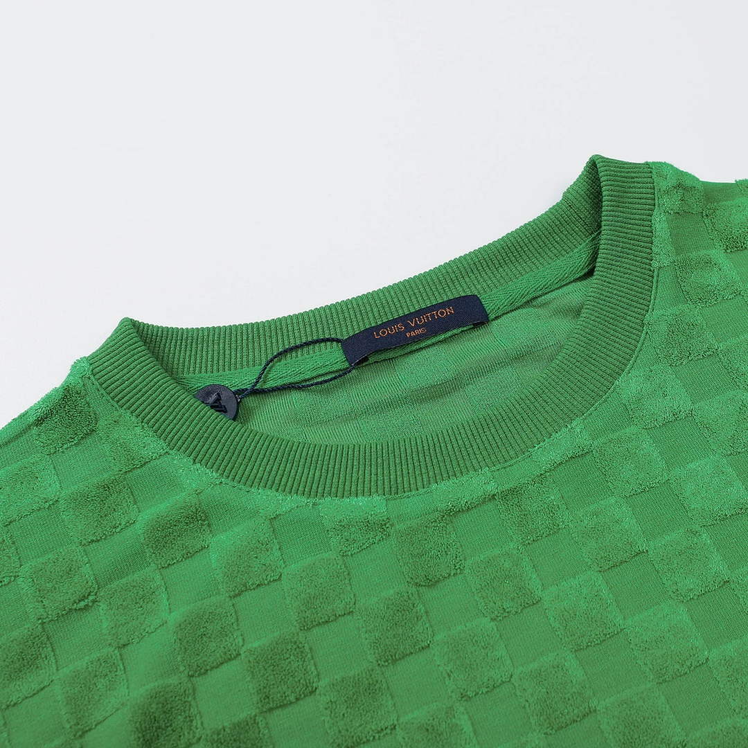 LV 1AAU5B Louis Vuitton New Towel Embroidery Men Women's T-shirt L56220