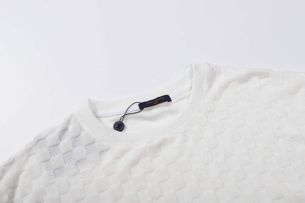 LV 1AAU5B Louis Vuitton New Towel Embroidery Men Women's T-shirt L56218