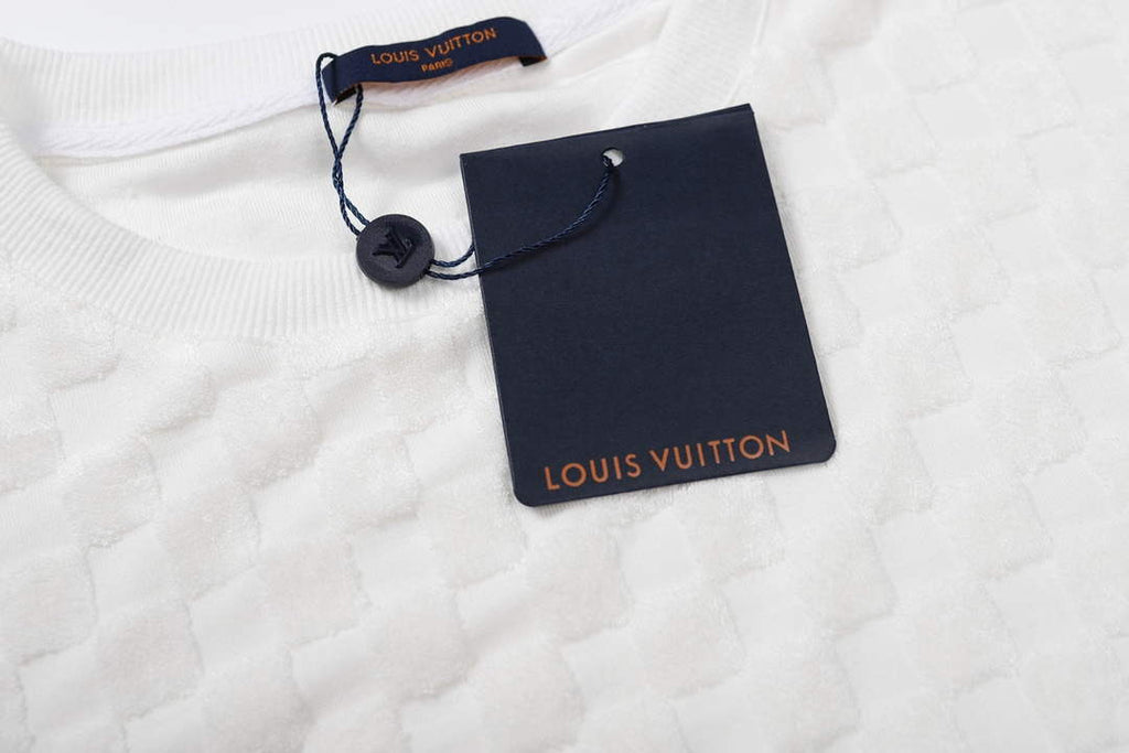LV 1AAU5B Louis Vuitton New Towel Embroidery Men Women's T-shirt L56218