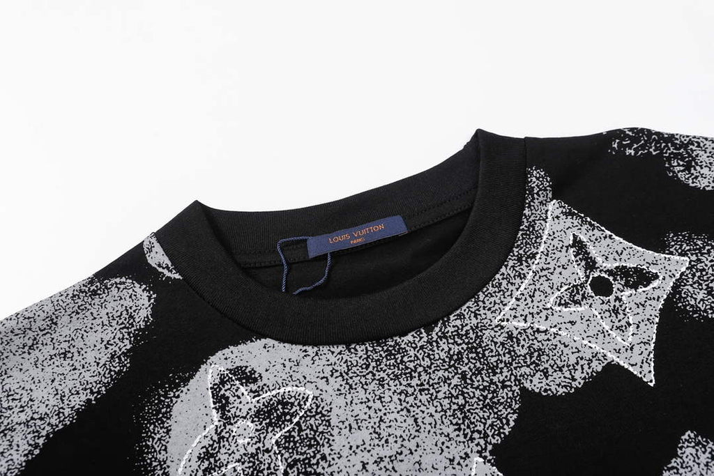 LV 1AAU5B Louis Vuitton Print Cotton Jersey Men Women's T-shirt L56200